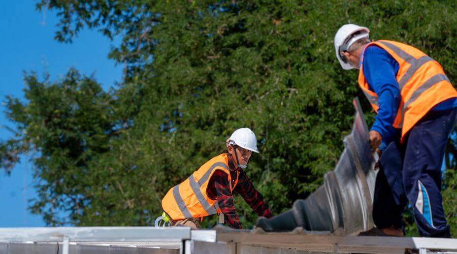 Expert flood damage restoration services in Millstadt, IL